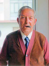 Su padre, Lu&iacute;s Chac&oacute;n